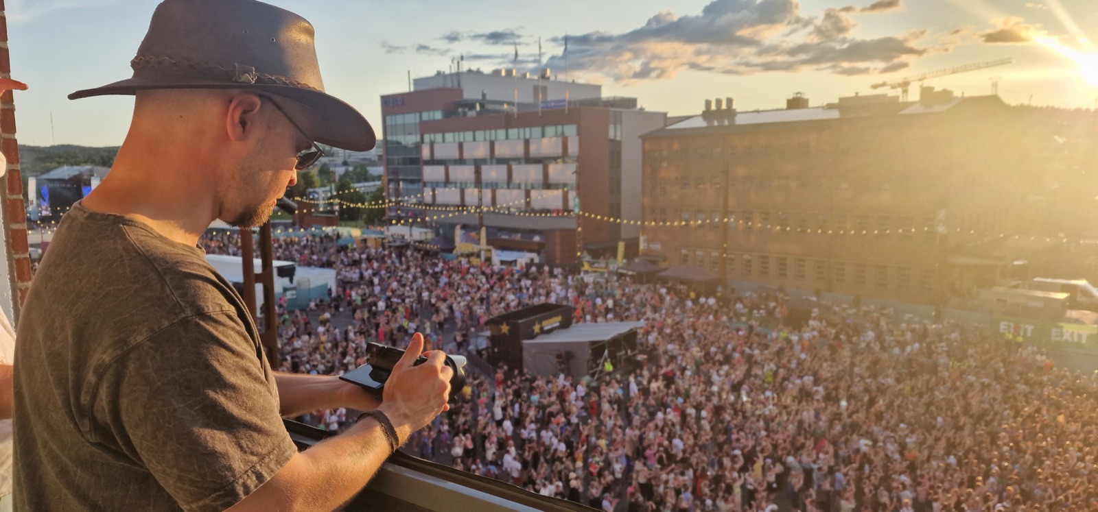 Suomipop-festivaalit suoraan parvekkeelta – Vuokraa asunto Rahulihomesista – Rahulihomes Jyväskylä